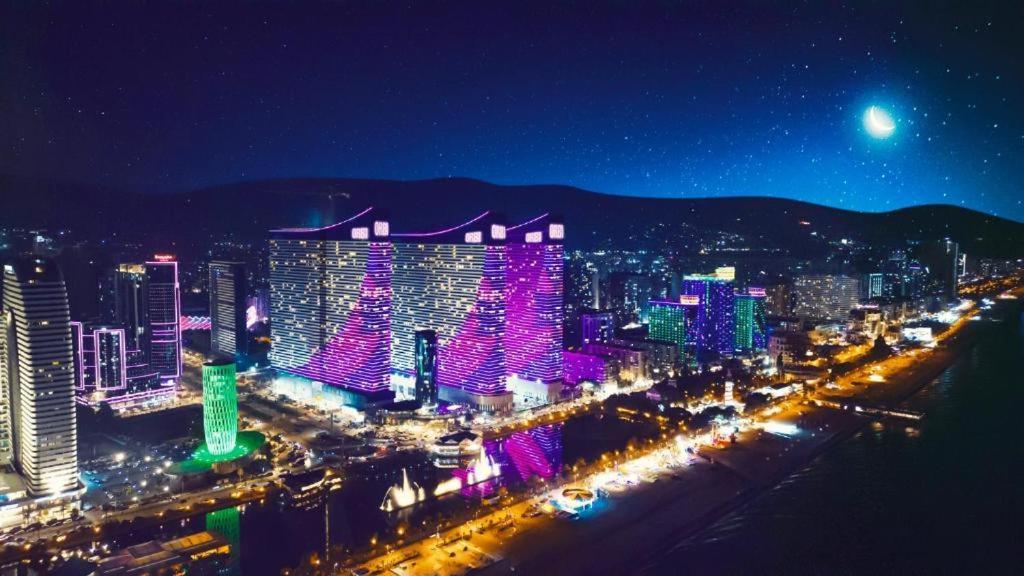 Batumi Orbi City Sea View Apartment ภายนอก รูปภาพ
