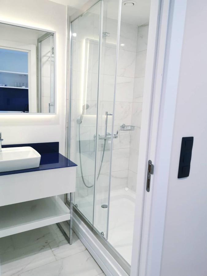 Batumi Orbi City Sea View Apartment ภายนอก รูปภาพ