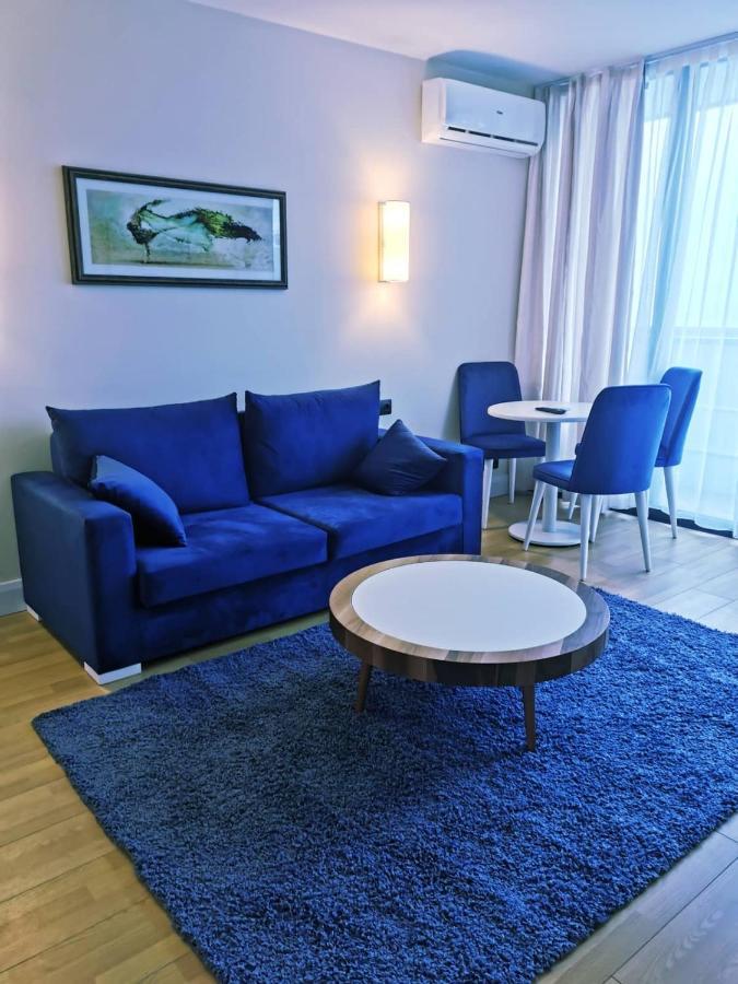 Batumi Orbi City Sea View Apartment ภายนอก รูปภาพ