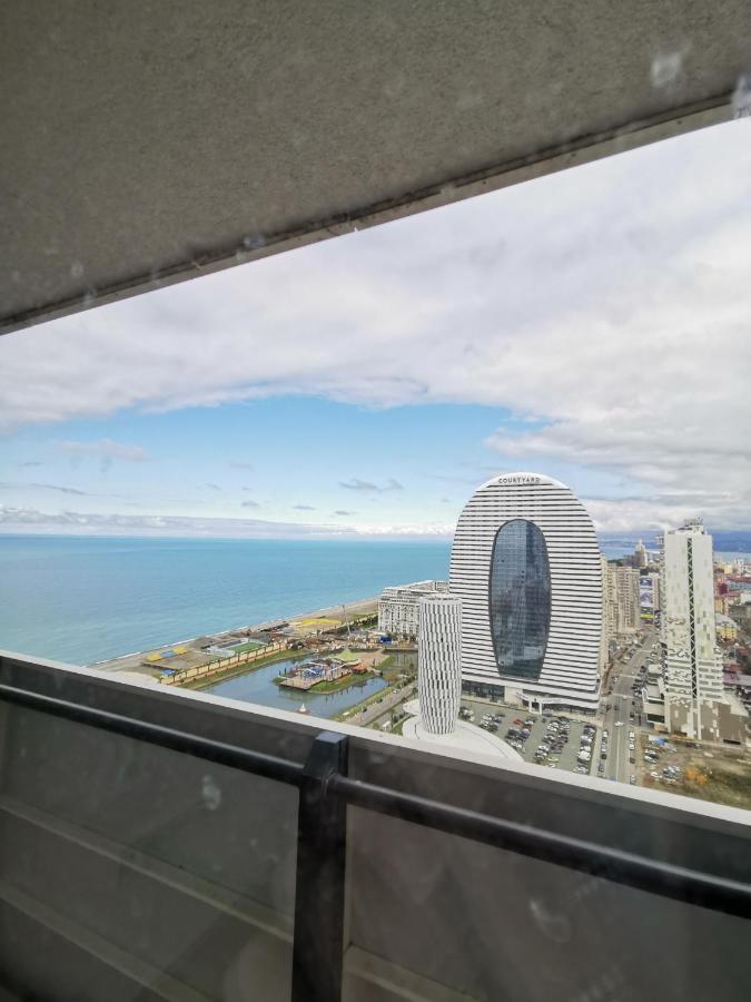 Batumi Orbi City Sea View Apartment ภายนอก รูปภาพ