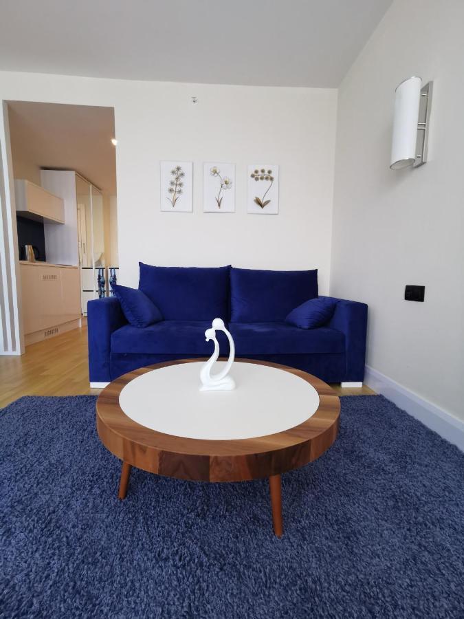 Batumi Orbi City Sea View Apartment ภายนอก รูปภาพ